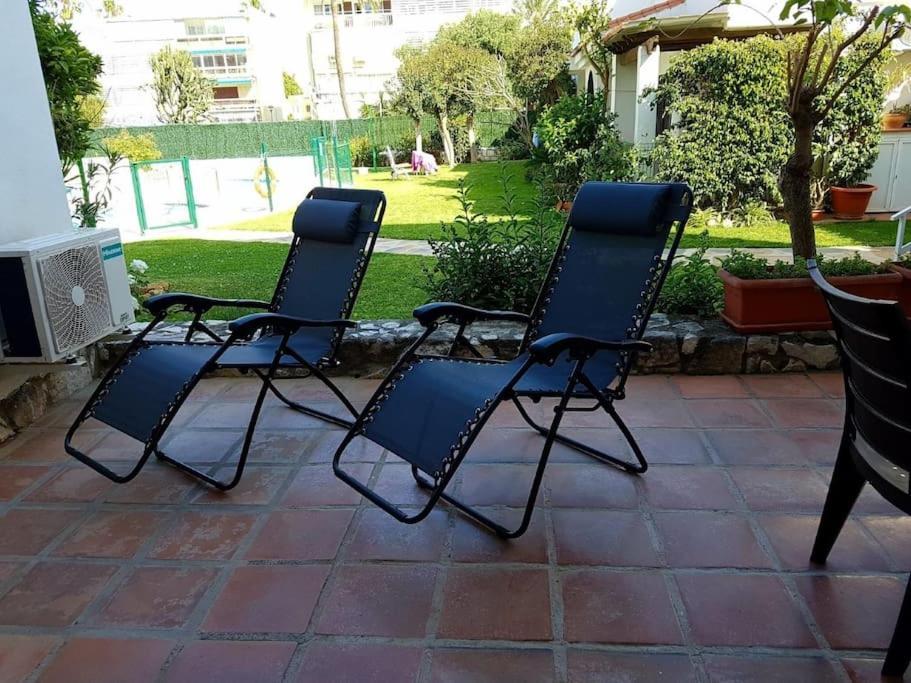 Beautiful Apartment In La Carihuela, Torremolinos Exterior photo