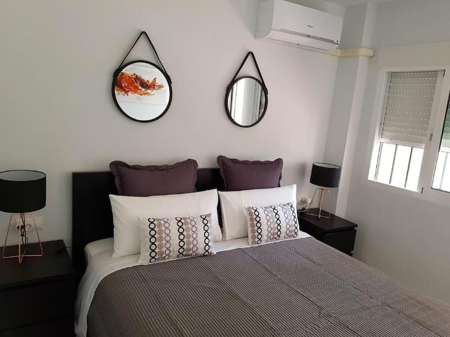 Beautiful Apartment In La Carihuela, Torremolinos Exterior photo