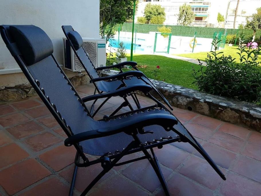 Beautiful Apartment In La Carihuela, Torremolinos Exterior photo